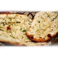 Кулча с сыром и чесноком